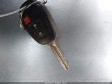 TOYOTA RAV4 XLE JTMRFREV9DD013682 снимка