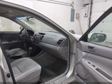 TOYOTA CAMRY LE 4T1BE32K74U366770 снимка