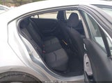 MAZDA MAZDA3 SPORT 3MZBN1U76JM195928 снимка