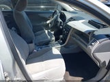 TOYOTA COROLLA LE JTDBL40E99J010861 снимка