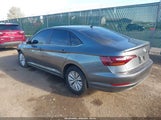VOLKSWAGEN JETTA 1.4T R-LINE/1.4T S/1.4T SE 3VWC57BU1KM053245 снимка