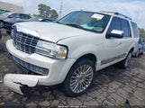 LINCOLN NAVIGATOR 5LMFU28548LJ07615 снимка