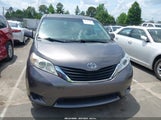 TOYOTA SIENNA LE V6 5TDKK3DC1BS164723 снимка
