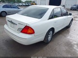 TOYOTA AVALON XL 4T1BF28B72U217884 снимка