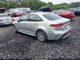 TOYOTA COROLLA LE 5YFEPMAE6MP180793 fotografie