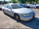 LINCOLN TOWN CAR SIGNATURE 1LNFM82WXWY709328 fotografie