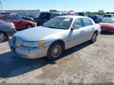 LINCOLN TOWN CAR SIGNATURE 1LNFM82WXWY709328 fotografie