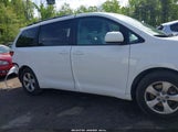 TOYOTA SIENNA LE 8 PASSENGER 5TDKZ3DC7HS896262 снимка