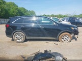 KIA SORENTO 2.4L L 5XYPG4A39KG576239 photo