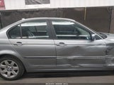 BMW 325I WBAET37484NJ44988 fotografie