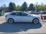 TESLA MODEL 3 LONG RANGE DUAL MOTOR ALL-WHEEL DRIVE 5YJ3E1EB2NF170335 photo
