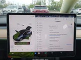 TESLA MODEL Y LONG RANGE DUAL MOTOR ALL-WHEEL DRIVE 7SAYGDEE0RA229691 photo