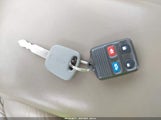 LINCOLN CONTINENTAL 1LNHM97V32Y695989 снимка