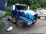 VOLVO VHD 4V4KC9EJ1DN132638 fotografie