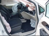 CHRYSLER VOYAGER LX 2C4RC1CG2NR204647 снимка