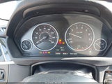 BMW 330I WBA8B9G59JNV00131 снимка