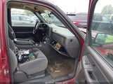 CHEVROLET SILVERADO 1500 LS 2GCEK13T751153160 снимка