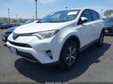 TOYOTA RAV4 XLE 2T3WFREV5JW490465 снимка