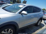 HYUNDAI TUCSON SE KM8J23A46KU953305 снимка