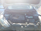 HYUNDAI ELANTRA GT KMHD35LE8DU050975 снимка