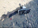 TOYOTA RAV4 XLE JTMRFREVXGJ061164 снимка
