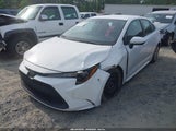 TOYOTA COROLLA LE 5YFEPMAE8MP184585 снимка