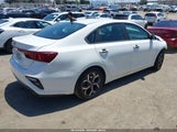 KIA FORTE LXS 3KPF24AD1ME309812 photo