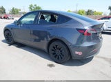 TESLA MODEL Y LONG RANGE DUAL MOTOR ALL-WHEEL DRIVE 7SAYGDEE3NF422205 снимка
