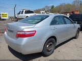 TOYOTA CAMRY LE 4T4BE46K28R043254 снимка
