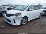 TOYOTA SIENNA SE 8 PASSENGER 5TDXK3DC3CS268136 снимка