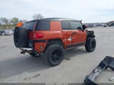 TOYOTA FJ CRUISER JTEBU11F770055539 photo
