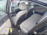Hyundai Elantra Se 5NPD74LF4JH280305 снимка