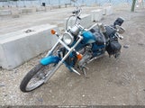 SUZUKI VS800 GLP JS1VS52A6T2101453 снимка