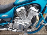 SUZUKI VS800 GLP JS1VS52A6T2101453 снимка
