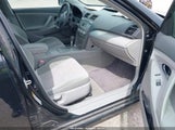 TOYOTA CAMRY LE 4T4BF3EK0AR057605 снимка