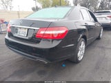 MERCEDES-BENZ E 550 WDDHF7CB6AA045680 fotografie