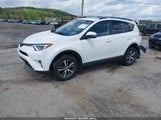 TOYOTA RAV4 XLE JTMRFREV8HJ112520 снимка