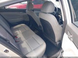 HYUNDAI ELANTRA SE KMHD74LF3JU504083 снимка
