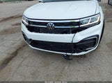 VOLKSWAGEN ATLAS CROSS SPORT 3.6L V6 SEL PREMIUM R-LINE 1V2FE2CA8PC221736 снимка