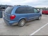 Chrysler Town & Country Touring 2A4GP54L07R231468 fotografie