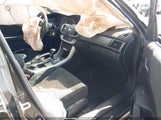 HONDA ACCORD LX 1HGCR2F33DA056015 снимка
