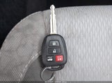 TOYOTA COROLLA LE 2T1BURHE4HC763318 fotografie