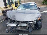 TOYOTA CAMRY LE 4T1B11HK1JU631928 photo