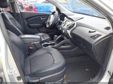 HYUNDAI TUCSON GLS KM8JU3AC0AU019205 снимка