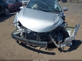 TOYOTA COROLLA LE 2T1BURHEXJC021513 снимка