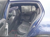 VOLKSWAGEN GTI 4-DOOR AUTOBAHN WVWGD7AJ3BW101715 снимка