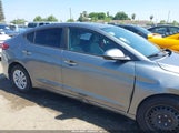 HYUNDAI ELANTRA SE KMHD74LF2HU061211 снимка