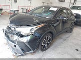 TOYOTA C-HR XLE JTNKHMBX1L1077957 снимка