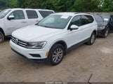 VOLKSWAGEN TIGUAN 2.0T S 3VV0B7AX5LM131894 photo