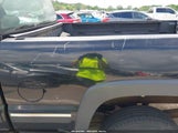 CHEVROLET SILVERADO 2500HD LS 1GCHK23142F222070 снимка
